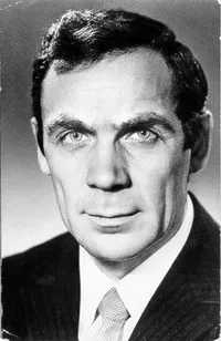 영화배우인 블라디미르 자만스키의 대표 이미지