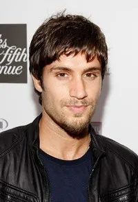 영화배우인 마이클 롬바르디의 대표 이미지