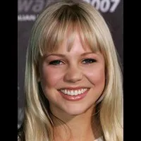 영화배우인 애들레이드 클레멘스의 대표 이미지