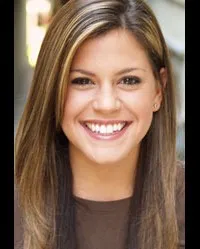 배우인 제이미 르네 스미스의 대표 이미지