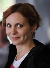 배우인 나다 사르긴의 대표 이미지