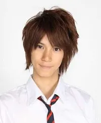 배우인 하마오 쿄스케의 대표 이미지