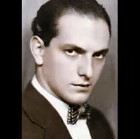 배우인 조셉 쉴드크라우트의 대표 이미지