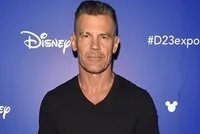 영화배우인 조슈 브롤린의 대표 이미지