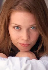 배우, 미술인 버지니아 뉴콤의 대표 이미지