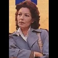 배우인 마리아 피오레의 대표 이미지