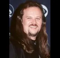 가수, 영화배우인 트래비스 트리트의 대표 이미지