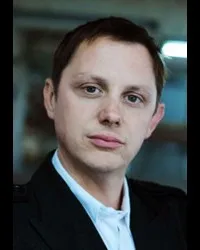 배우인 아른트 슈베링-손레이의 대표 이미지