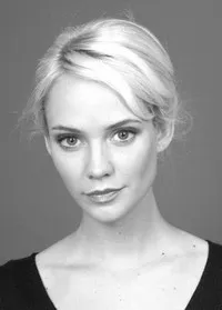 영화배우인 브라하 반 두스뷔르흐의 대표 이미지