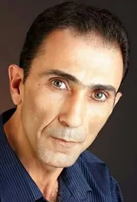 영화배우인 수하일 다바치의 대표 이미지