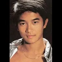 가수, 배우인 진백강의 대표 이미지