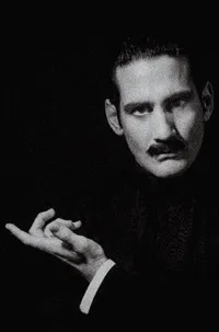 배우인 오디세즈 파파스필리오풀로스의 대표 이미지