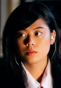 배우인 조 산데야스의 대표 이미지