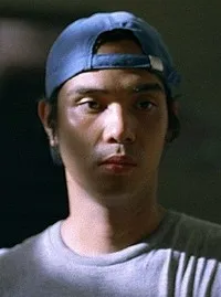 배우인 크리스토퍼 킹의 대표 이미지