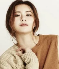 탤런트, 영화배우인 최정윤의 대표 이미지