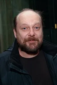 배우인 피터 무세프스키의 대표 이미지