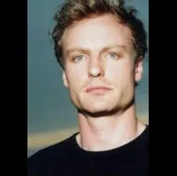 영화배우인 마크 바슈케의 대표 이미지