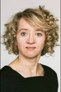 배우인 안나 뵈트허의 대표 이미지