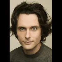 영화배우인 에드워드 호그의 대표 이미지