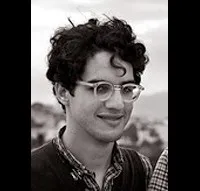 영화감독인 베니 샤프디의 대표 이미지