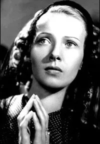 배우인 마델라인 오제레이의 대표 이미지