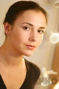 영화배우인 엘레나 파노바의 대표 이미지