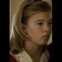 배우인 시몬느 탕의 대표 이미지