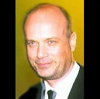 영화배우인 크리스티안 베르켈의 대표 이미지