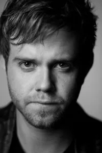 영화배우인 크리스토퍼 섬머스의 대표 이미지