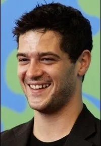 배우인 다니엘 퍼서벌의 대표 이미지