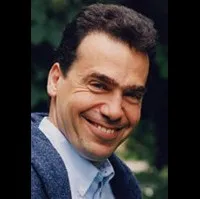 영화감독인 세르주 브롱베르의 대표 이미지