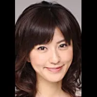 배우인 미야우치 토모미의 대표 이미지