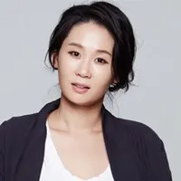 연극배우, 영화배우인 김선영의 대표 이미지