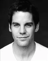 영화배우인 존 홉킨스의 대표 이미지