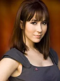 영화배우인 로라 마르티네즈 커닝햄의 대표 이미지