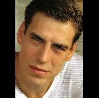 영화배우인 드미트리 듀제프의 대표 이미지