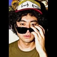 음악인 마에노 켄타의 대표 이미지