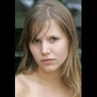 배우인 카로 렌선의 대표 이미지