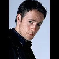 영화배우인 피터 맥도널드의 대표 이미지