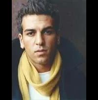 영화배우인 엘리야스 엠바렉의 대표 이미지