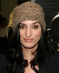 배우인 디바 자파의 대표 이미지