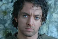 배우인 바람 라단의 대표 이미지