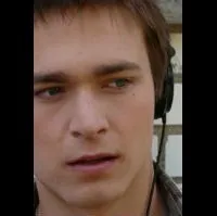 배우인 막심 뒤몽티에의 대표 이미지