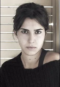 배우, 감독인 아구스티나 무뇨즈의 대표 이미지