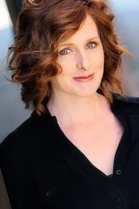 배우인 징거 길마틴의 대표 이미지