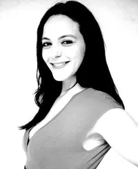 배우, 감독, 각본인 모니아 초크리의 대표 이미지