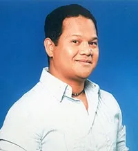 배우, 제작/기획인 바야니 아그바야니의 대표 이미지