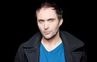 배우인 마르셀로 알론소의 대표 이미지