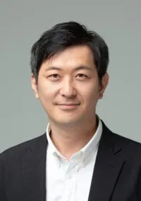 영화배우인 야마나카 아라타의 대표 이미지