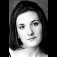 성우인 켈리 셰리던의 대표 이미지